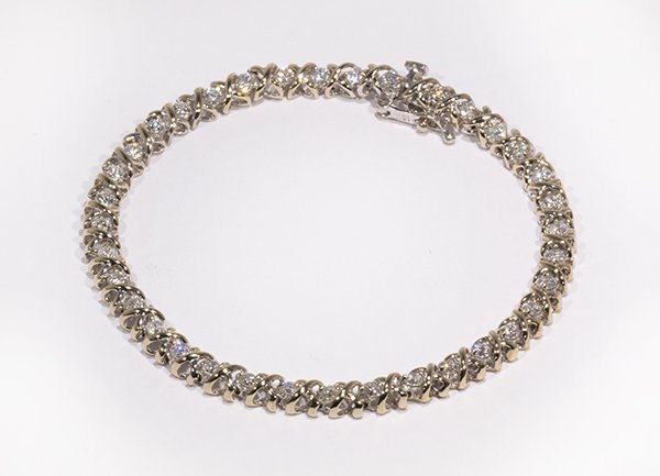 Diamond and 14k white gold bracelet (1 of 6)