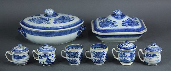 Chinese Blue and White Export Porcelain (1 of 8)
