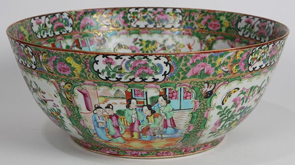 Chinese Rose Medallion Punch Bowl (1 of 6)