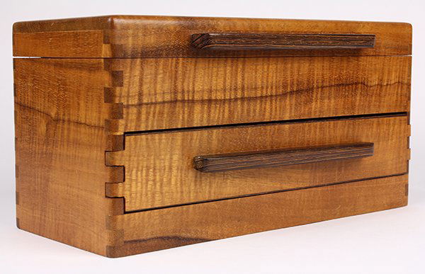 American Hawaiian Koa wood studio box, having a hinge (1 of 3)