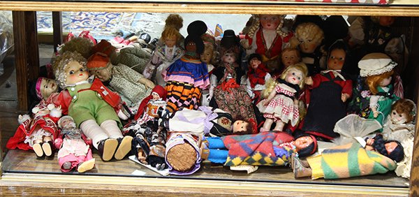 (Lot of 20+) International dolls of wood, plastic, (1 of 1)