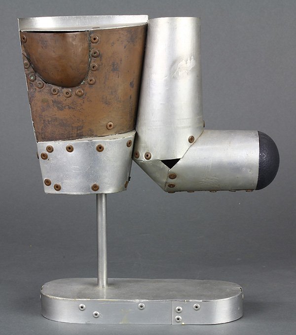 Sculpture by E. Higgins (1 of 4)