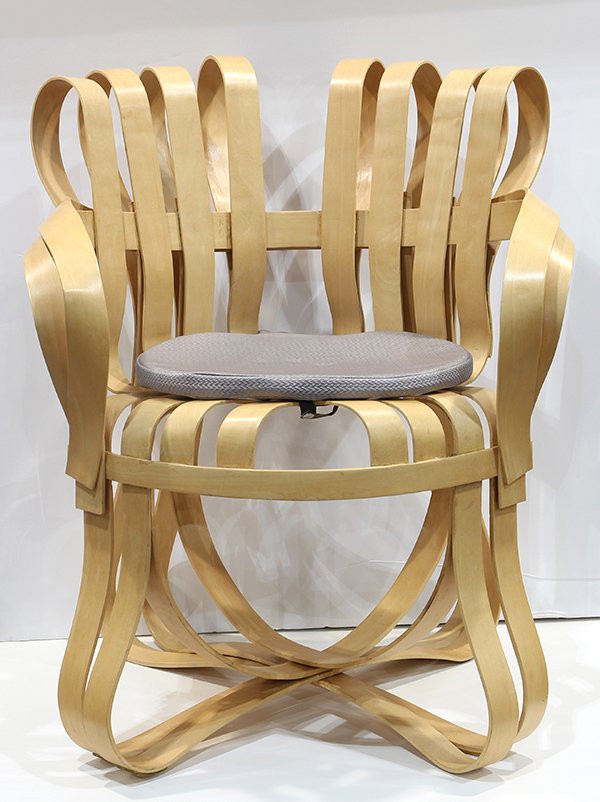 Frank Gehry for Knoll "Power Play" bent maple chair (1 of 8)