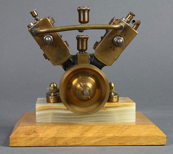 (lot of 2) Brass twin-vee oscillating marine model (1 of 8)