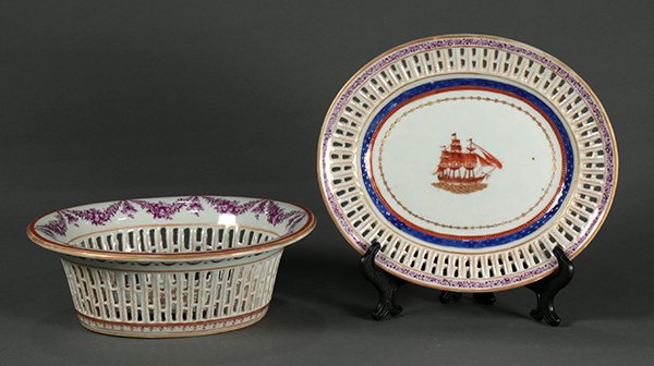 Chinese Export Porcelain Fruit Basket/Tray (1 of 5)