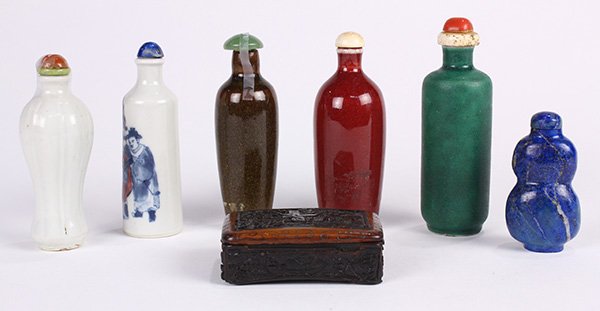 Chinese Snuff Bottles/Box (1 of 3)