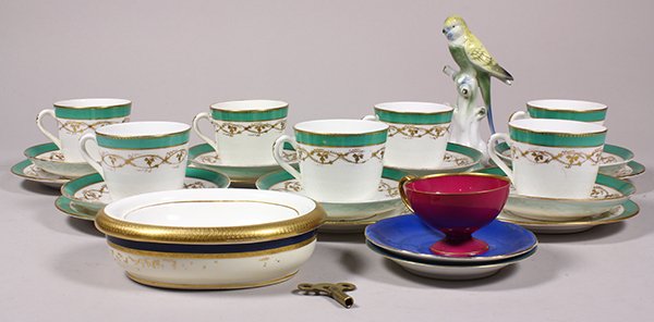 (lot of 27) Porcelain group, including (7) English tea (1 of 5)