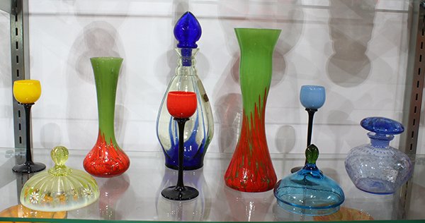(lot of 10) Czech art glass vase group including two (1 of 1)