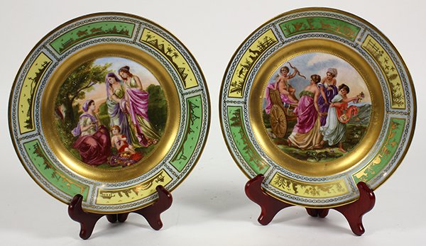 (lot of 2) Continental polychrome decorated porcelain (1 of 4)