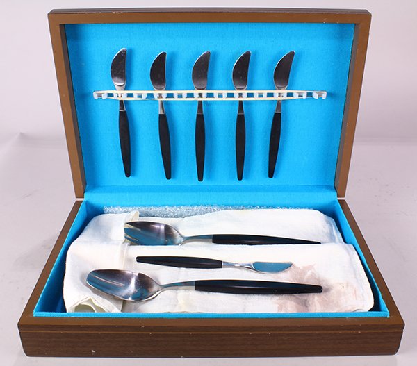 (lot of 39) Swedish Gense stainless and ebony handled (1 of 2)