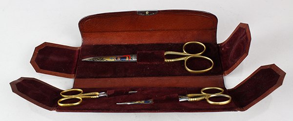 (lot of 3) Decorative scissors (1 of 2)