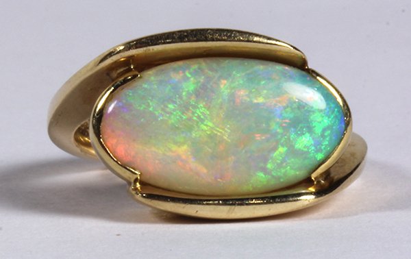 Opal and 14k yellow gold ring (1 of 4)