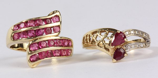 (Lot of 2) Ruby and 14k yellow gold rings (1 of 5)