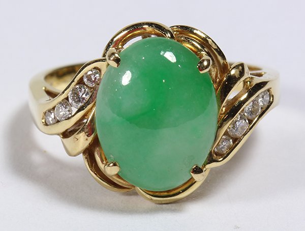 Jadeite, diamond and 18k yellow gold ring (1 of 3)