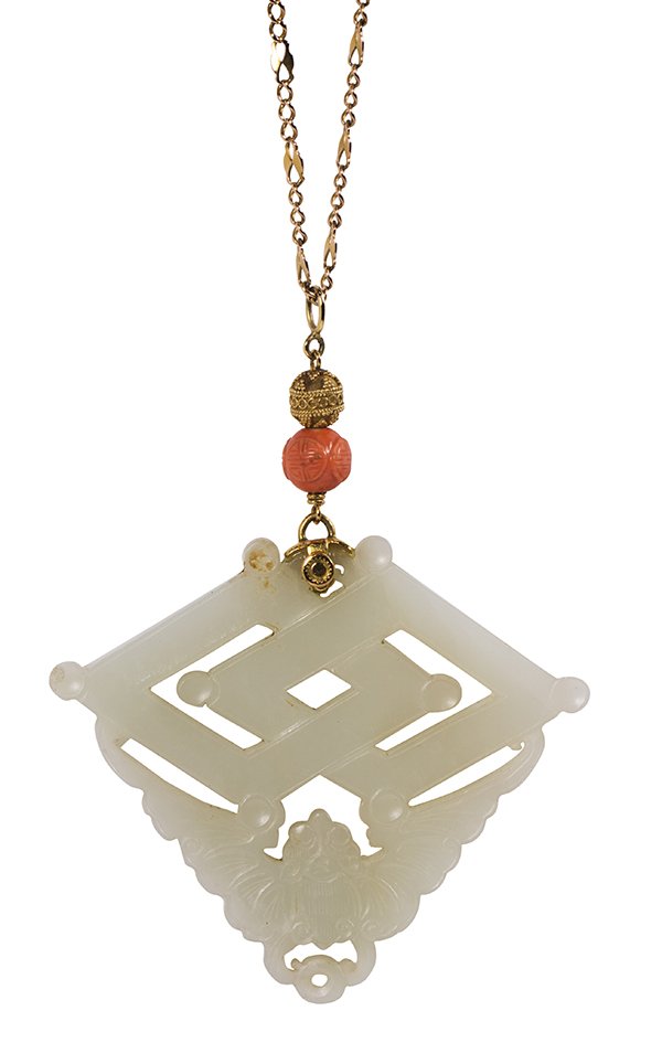 Nephrite jade, coral and 18k yellow gold (1 of 4)