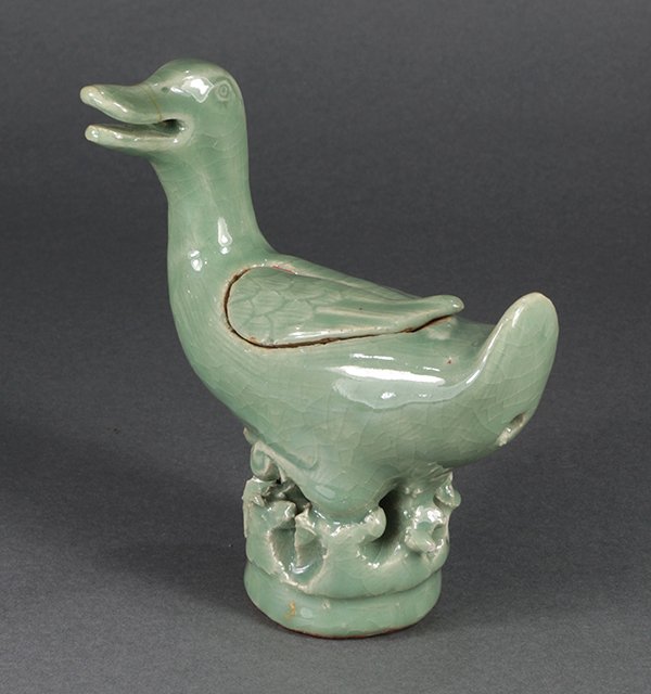 Chinese Celadon Duck Form Censer (1 of 10)