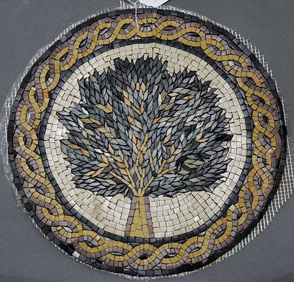 Round mosaic medallion tile insert (1 of 1)