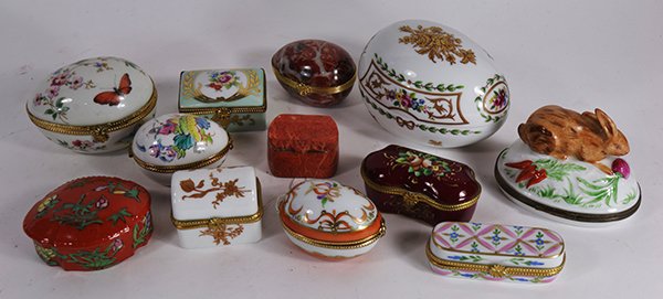 (Lot of 12) French Limoges porcelain lidded boxes, each (1 of 1)