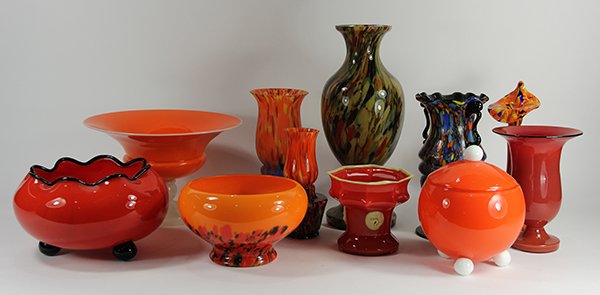 (lot of 11) Czech art glass group, each executed in (1 of 1)