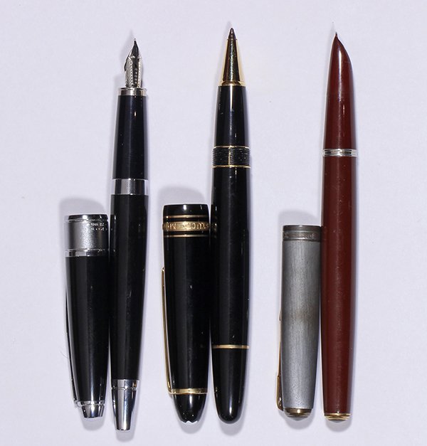 Collection of pens (1 of 4)