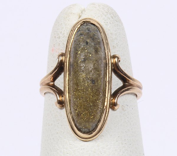Gold-in-quartz and 12k rose gold ring (1 of 2)
