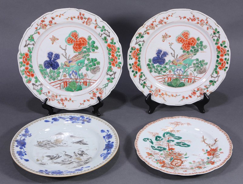 Four Chinese Export Porcelain Plates (1 of 6)