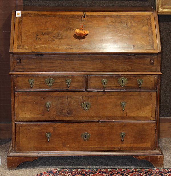 English Georgian style slant front desk, the hinged lid (1 of 6)