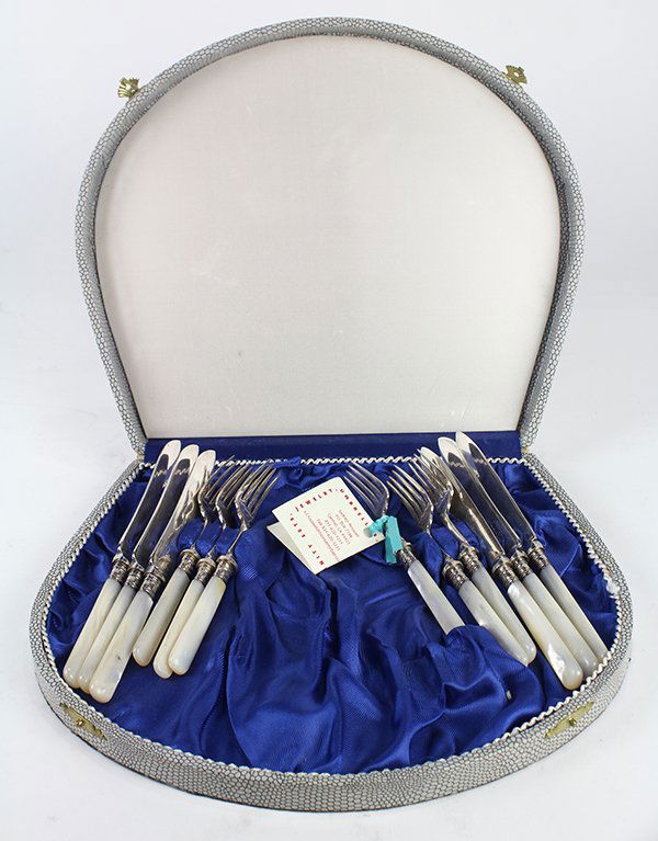 (lot of 13) Sheffield mother of pearl handled fish set (1 of 1)