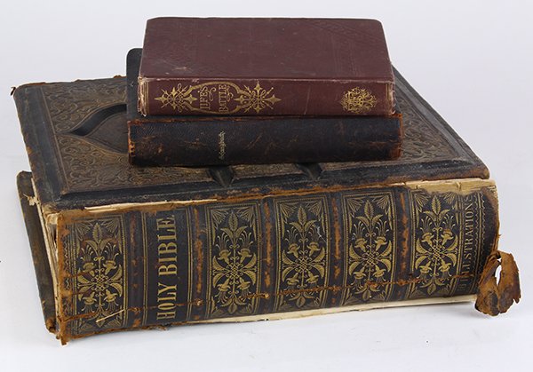 (lot of 3) Books, consisting of Gefangbuch, 1883;: (lot of 3) Books, consisting of Gefangbuch, 1883; "Life's Battles", and The Holy Bible, William W. Harding: Philadelphia, 1870