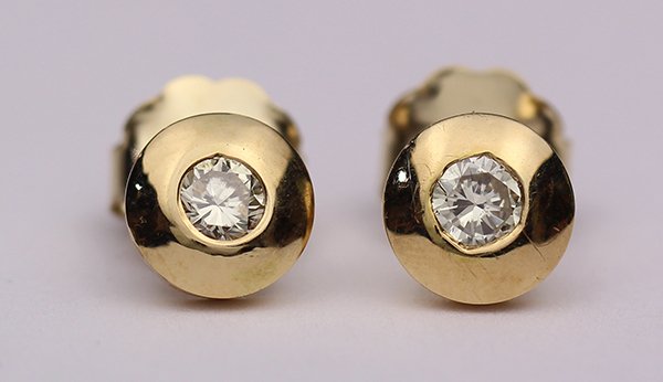 Pair of diamond and 14k yellow gold earrings (1 of 2)