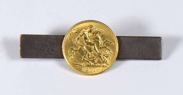 British half sovereign gold coin, sterling silver tie (1 of 2)