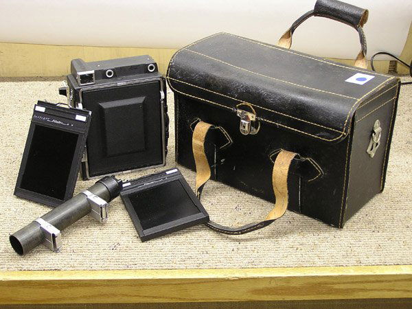 1978: Crown Graphic 4x5 Camera with Lens: Crown Graphic 4x5 camera, with Graflex Rodenstock Ysarex lens and carrying case
