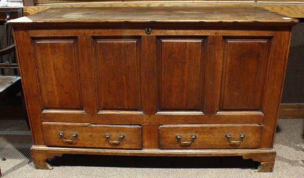 English Georgian blanket chest circa 1800, executed in (1 of 2)