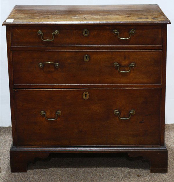 English George III chest of drawers, late 18th century, (1 of 4)