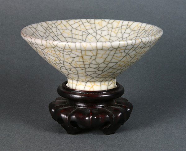 Chinese Ge-type Conical Bowl (1 of 6)