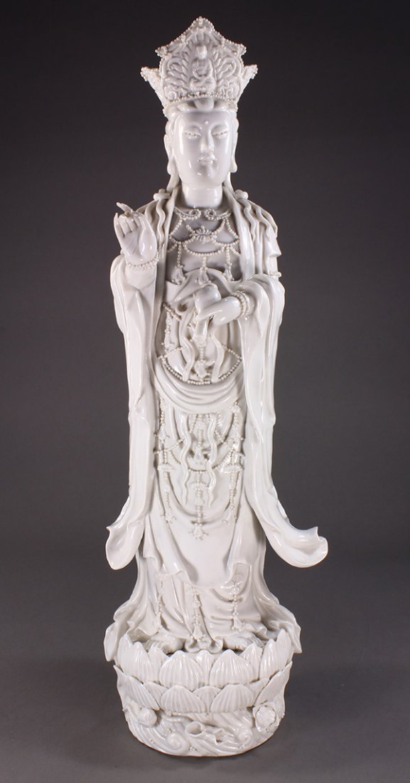 Chinese Blanc de Chine Guanyin (1 of 4)