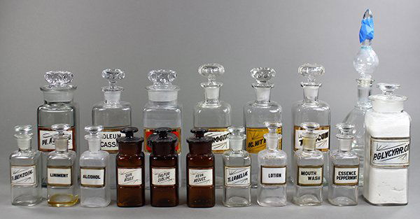 (Lot of 18) Apothecary jar group, in various forms and (1 of 1)