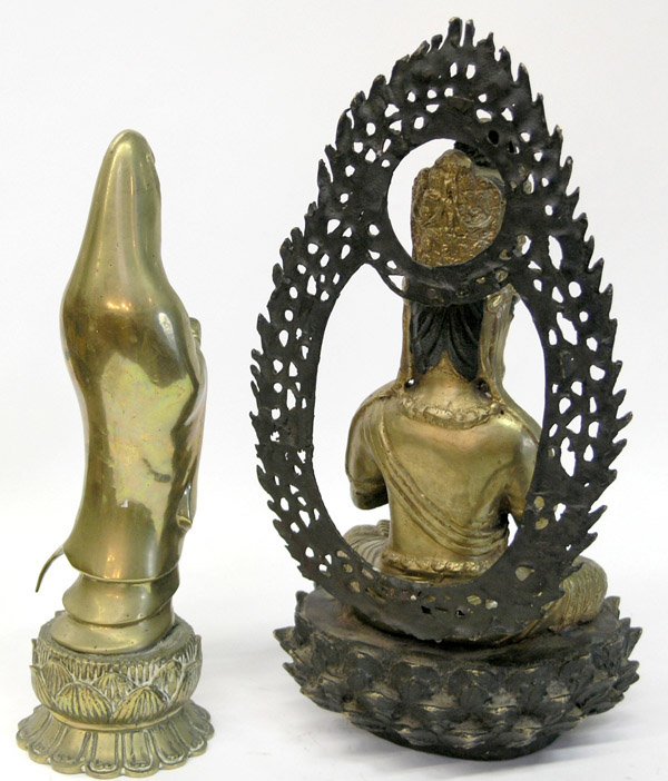 Two Chinese bodhisattva figures