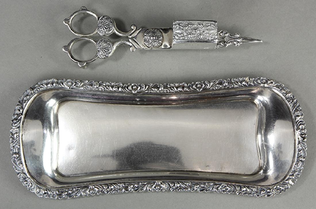Georgian sterling silver candle wick trimmer and tray, (1 of 2)