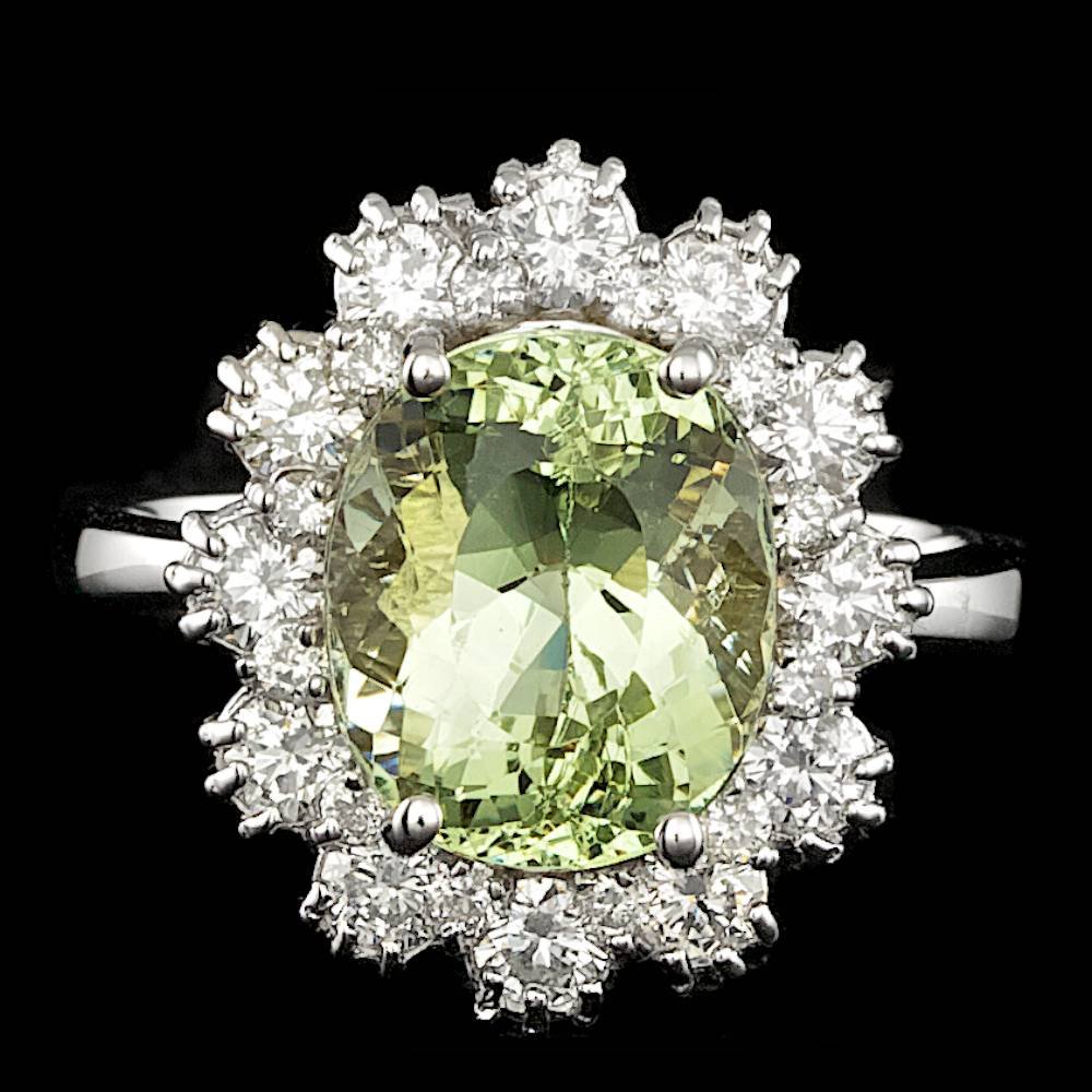 14k White Gold 4.00ct Beryl 1.25ct Diamond Ring: Retail: $9,400.00 ****** 14k White Gold 4.00ct Beryl 1.25ct Diamond Ring ****** Metal: 14k Solid White Gold / Size: 7 / Total Item Weight: 5.8 grams / Country Made: United States / / Main Stone: Beryl