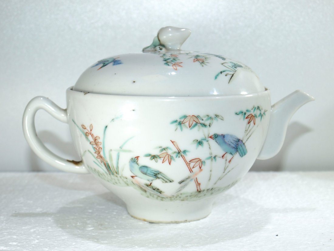 GOOD antique Chinese FR birds/bamboo teapot: GOOD antique Chinese famille rose birds/bamboo porcelain teapot MARK ---Height P1: 1 1/2 in Width P1: 4 1/8 in Depth P1: 4 1/8 in --Height P2: 2 7/8 in Width P2: 6 1/4 in Depth P2: 4 3/8 in Lot Weight
