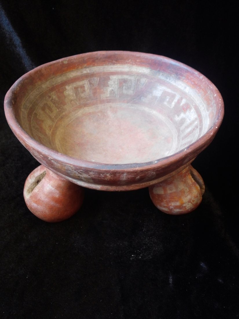 MAYAN TRIPOD RATTLE BOWL: 5 INCHES TALL BY 7 INCHES WIDE FROM GUATAMALA 400-600BC SOLID VERY NICE ADDITION TO YOUR COLLECTION!