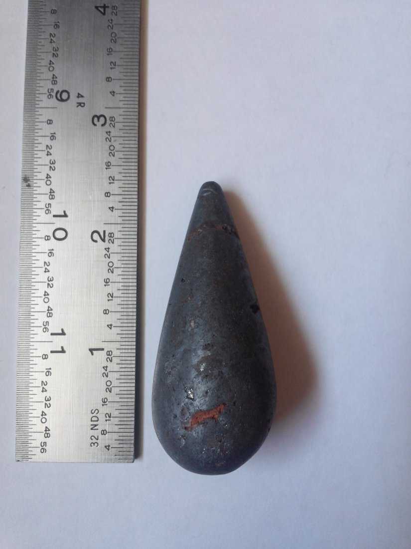 HEMATITE PLUMMET: 2&1/4 INCHES LONG FROM ILLINOIS