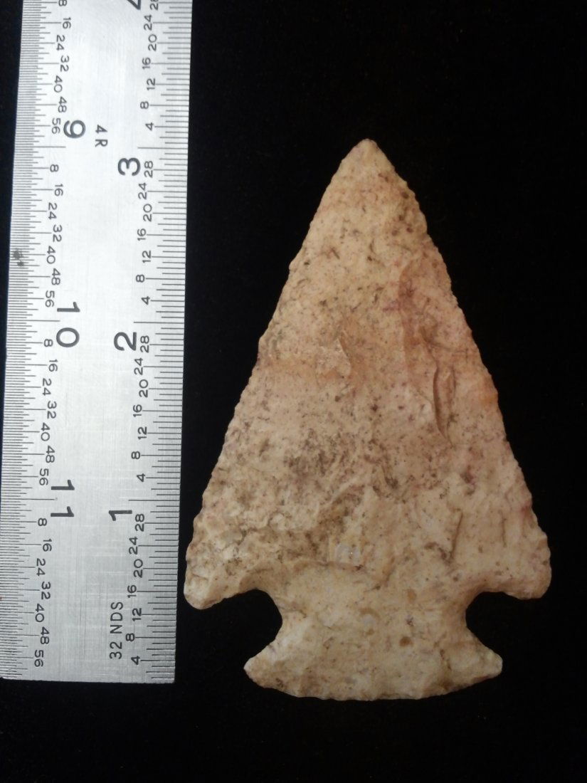 SNYDERS  ARROWHEAD INDIAN ARTIFACT (1 of 1)