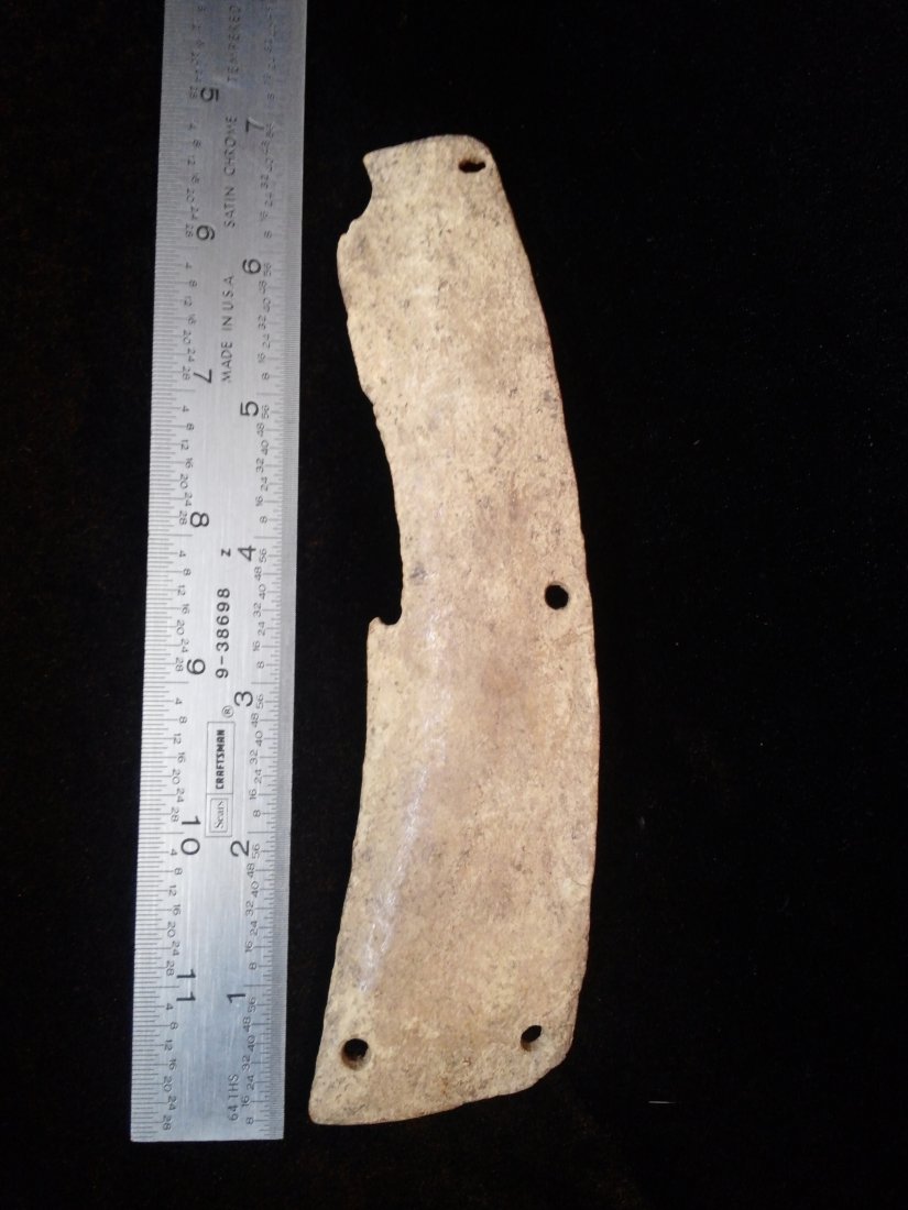 BONE GORGET: 6&3/4 INCHES LONG FROM TENNESSEE IT WOULD MAKE A GREAT ADDITION TO YOUR COLLECTION!