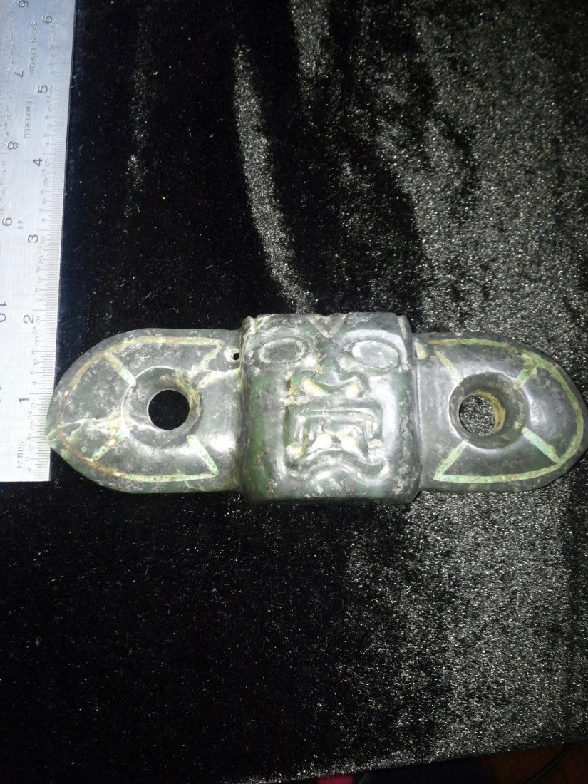 MAYAN HUMAN EFFIGY (1 of 3)