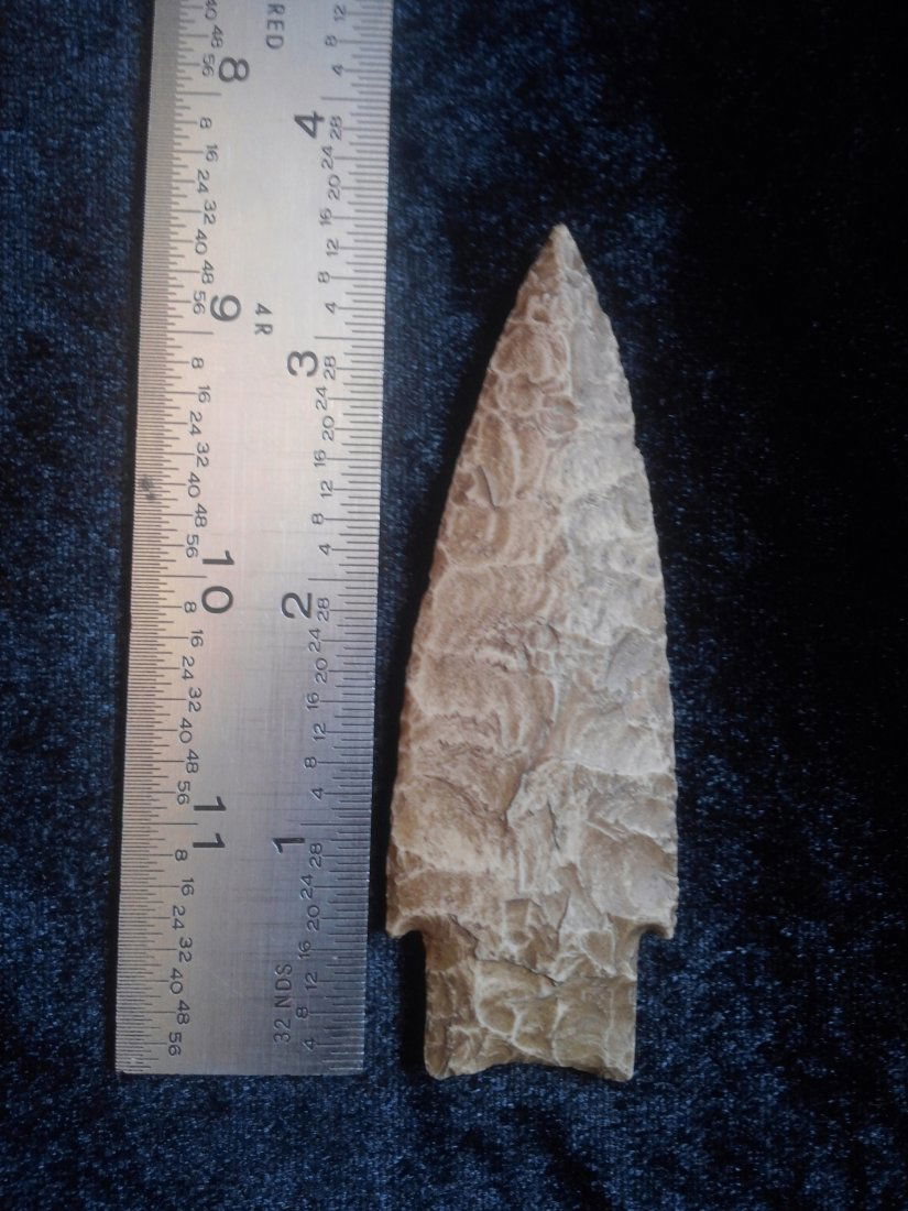 SCOTTS BLUFF     INDIAN ARTIFACT ARROWHEAD (1 of 1)