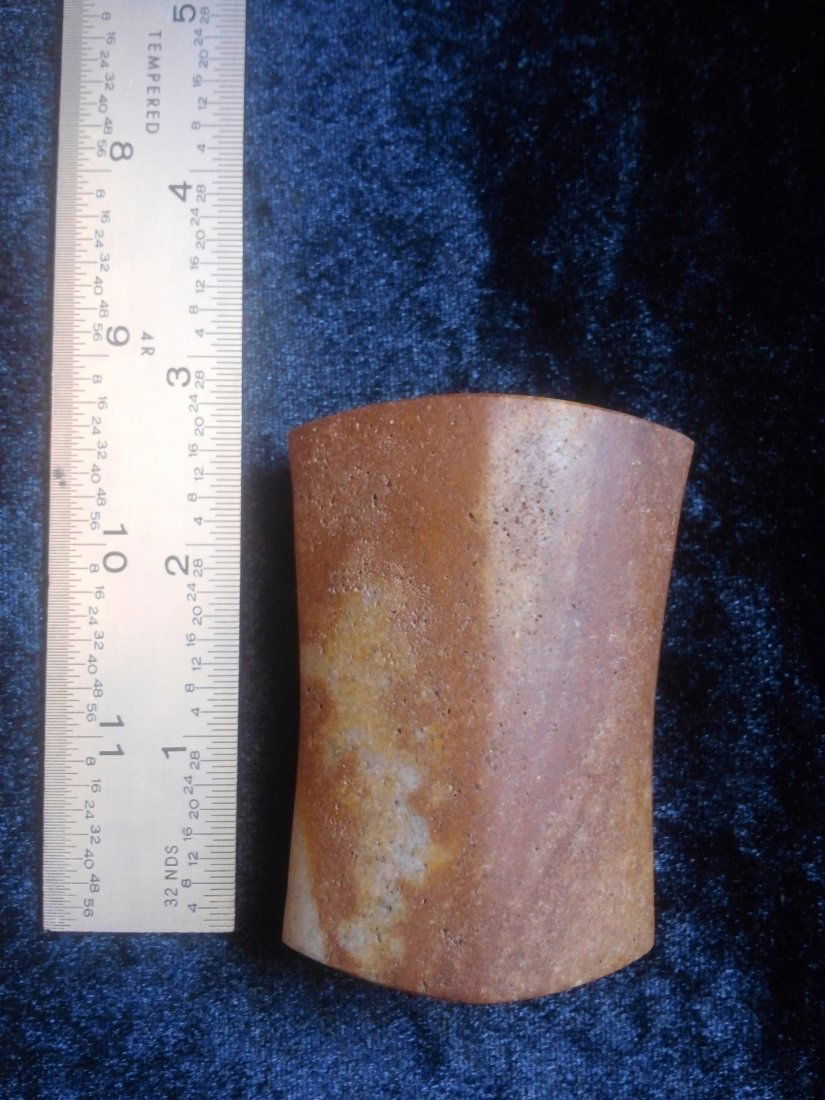 BANNERSTONE     INDIAN ARTIFACT ARROWHEAD (1 of 4)