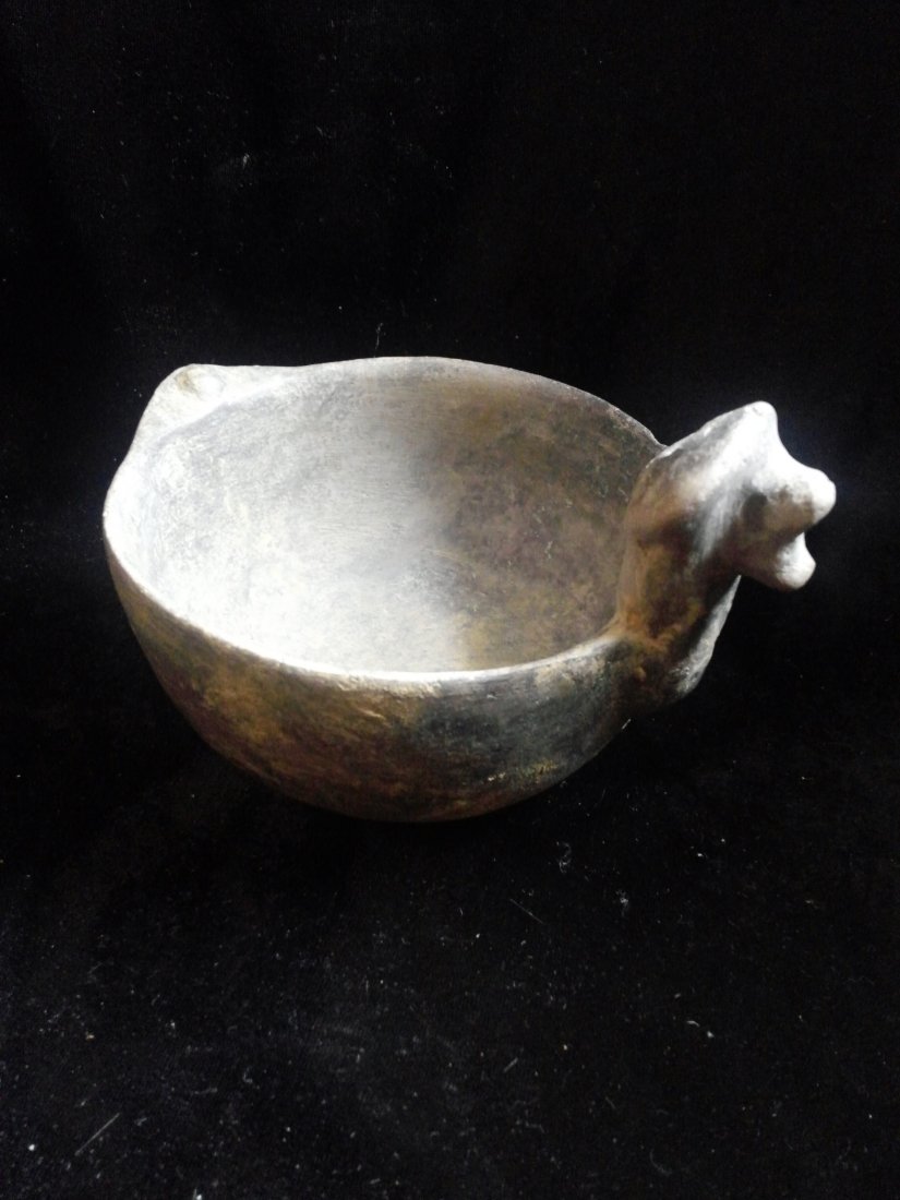 MISSISSIPPIAN DUCK EFFIGY BOWL (1 of 3)