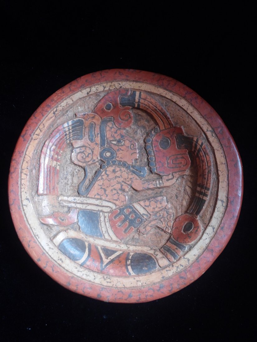 MAYAN PLATE       INDIAN ARTIFACT ARROWHEAD (1 of 2)